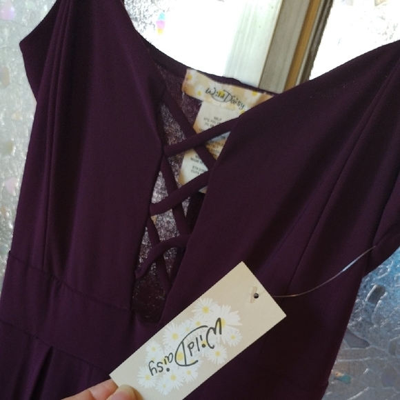 Wild Daisy Burgundy Spaghetti Strap Dress - Picture 7 of 13